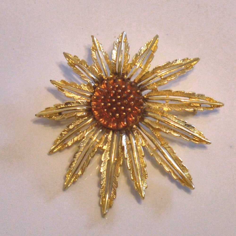 Sarah Coventry Vintage Large Flower Brooch